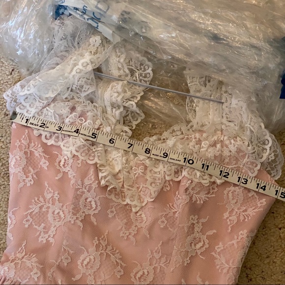 Extremely Rare! Vintage Blush pink ball gown - Picture 14 of 14
